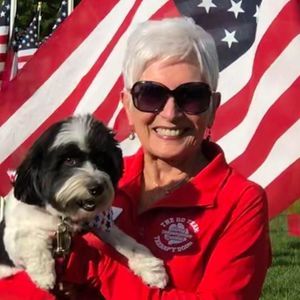 Meet your Posher, Linda